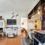 Seaside Apartament *