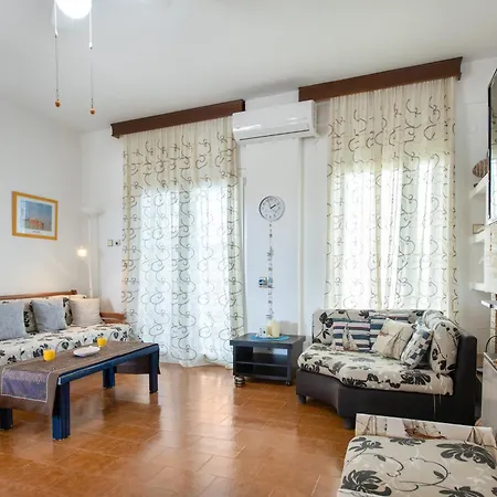 Apartment Seaside *