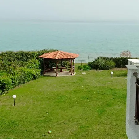 Seaside شقة *